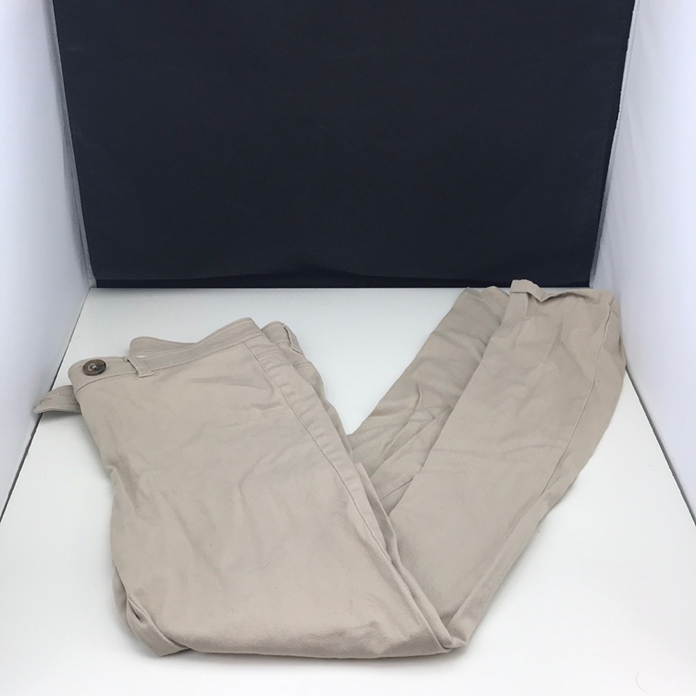 Jones New York Stretch size 6 khaki pants